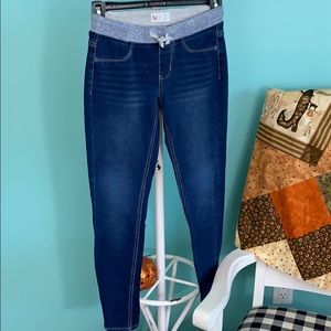 So dark blue jeggings girls sz 12.